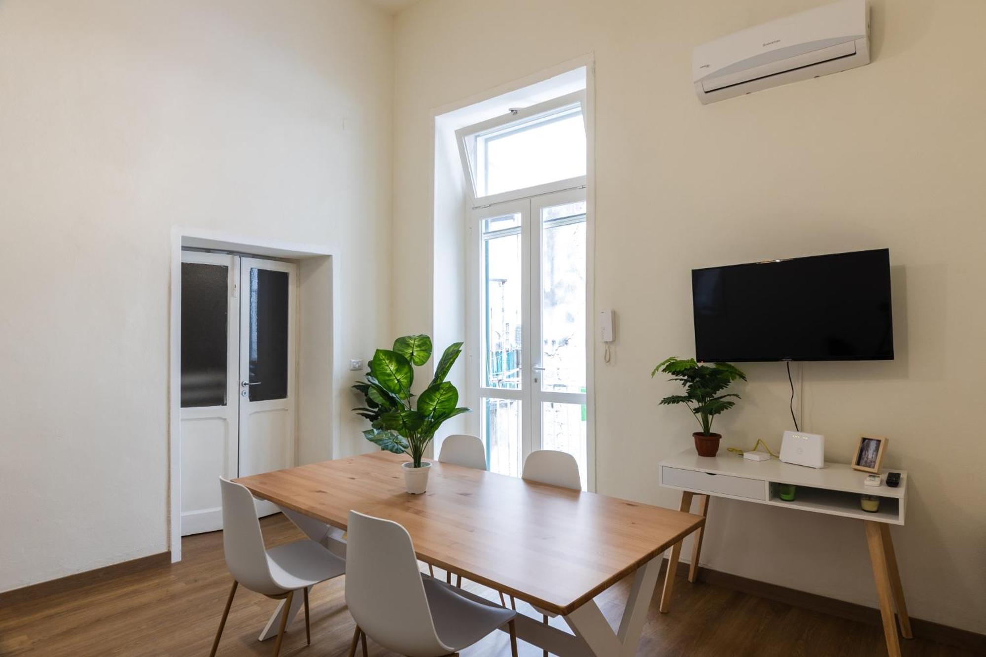 Cozy Historical Flat Napoli Apartamento Exterior foto